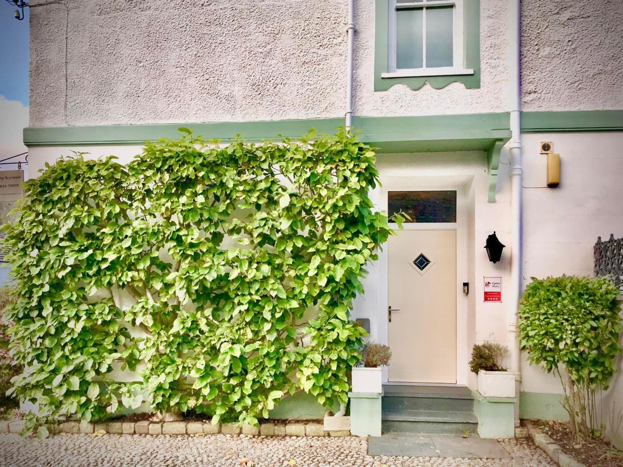 Llety Brynawel Guest House Pennal 외부 사진